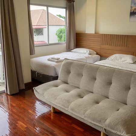 Baan Chuan Chom Pattaya Hotel Ngoại thất bức ảnh