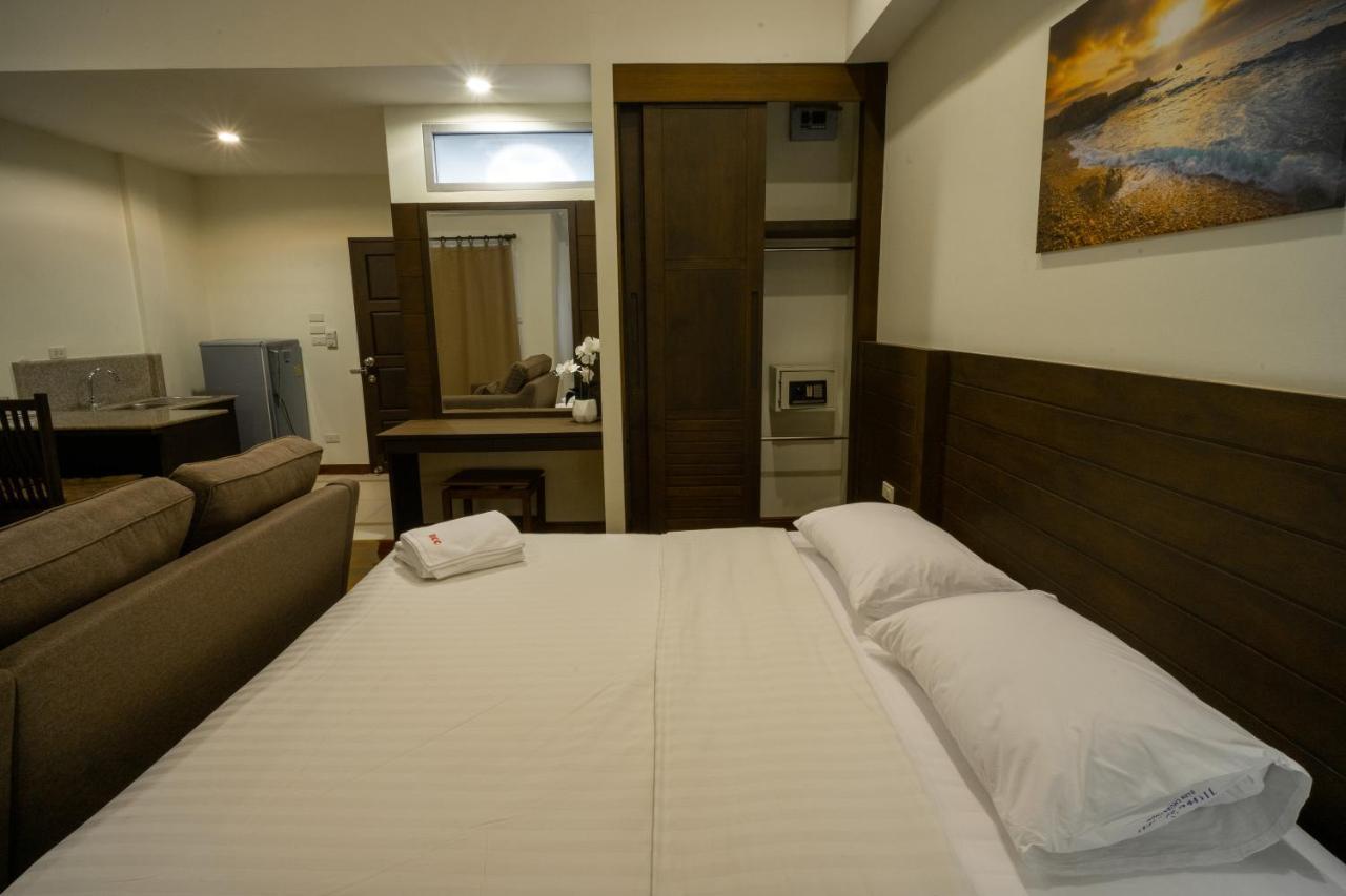 Baan Chuan Chom Pattaya Hotel Ngoại thất bức ảnh