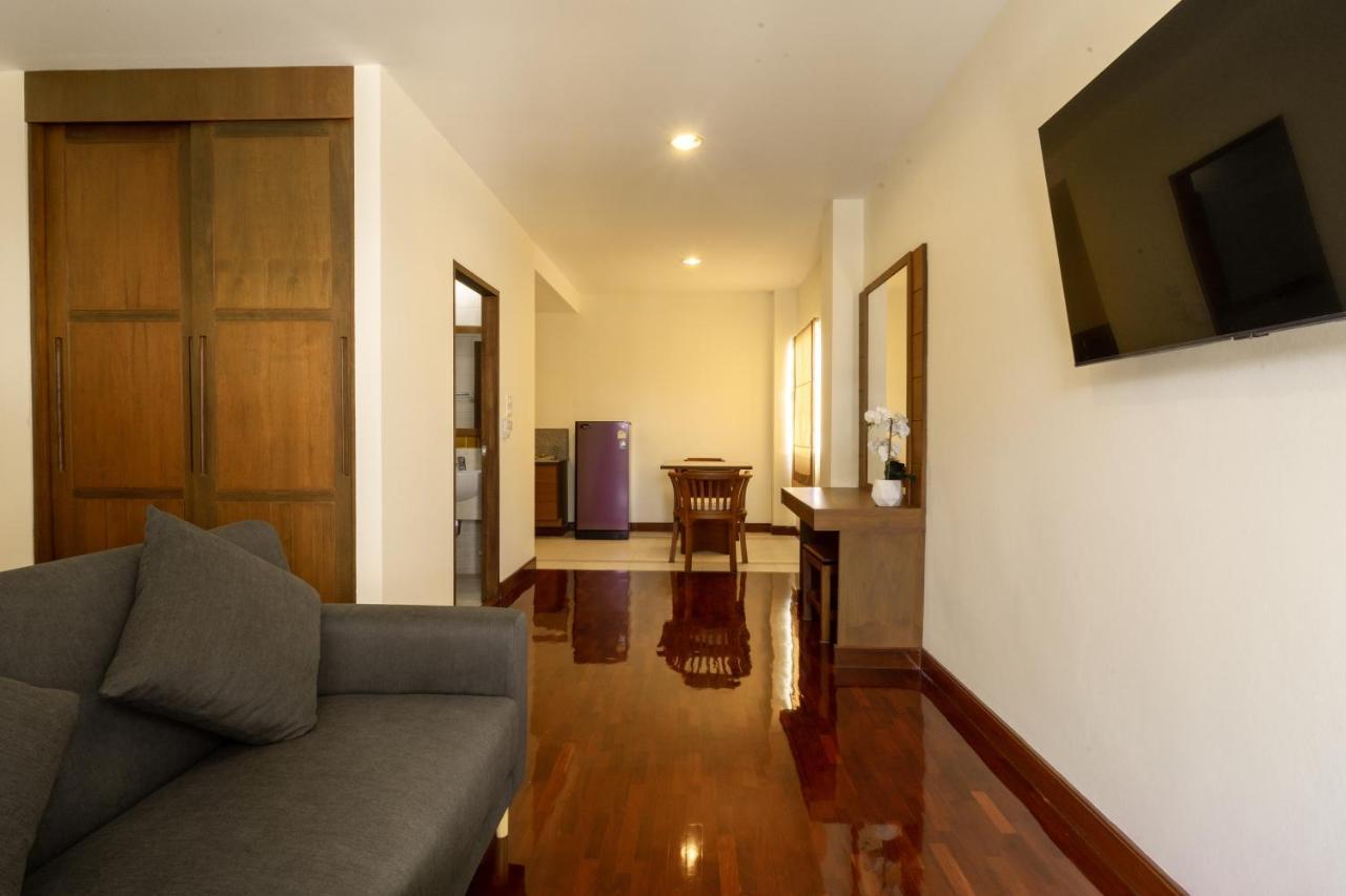 Baan Chuan Chom Pattaya Hotel Ngoại thất bức ảnh