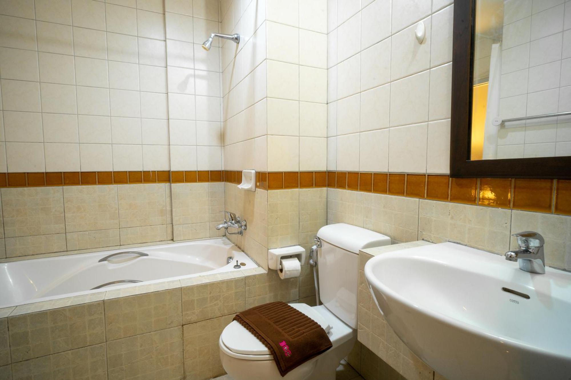 Baan Chuan Chom Pattaya Hotel Ngoại thất bức ảnh
