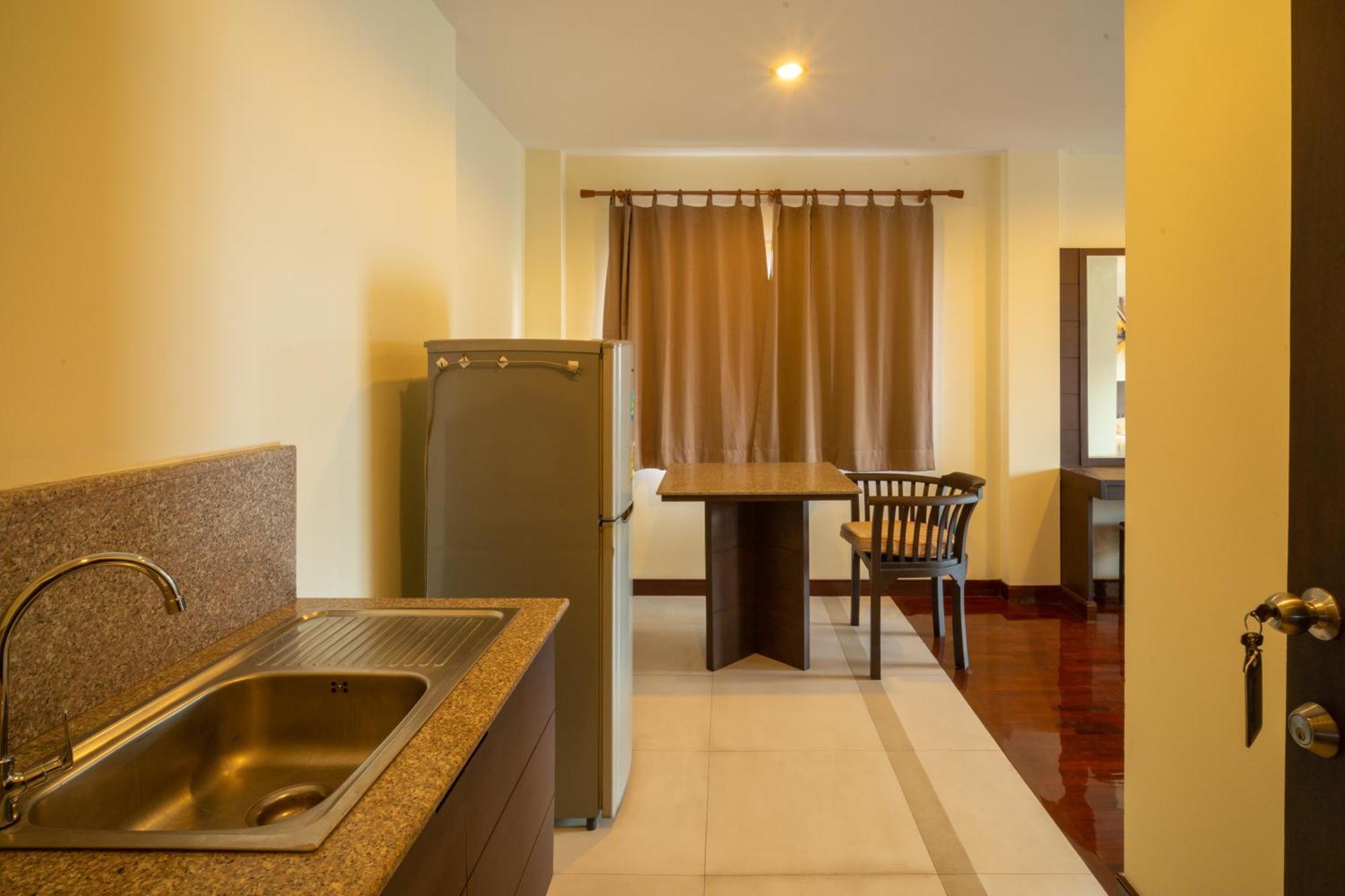 Baan Chuan Chom Pattaya Hotel Ngoại thất bức ảnh